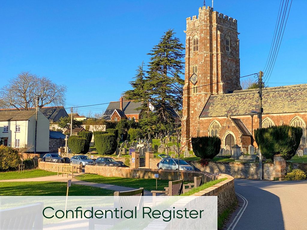 4 bed detached house for sale in School Hill, Lympstone, Exmouth EX8, £