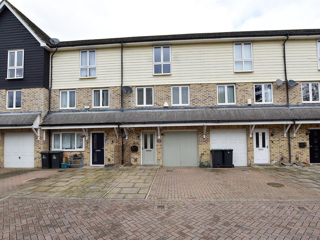 3 bed terraced house for sale in Bridge Place, Aylesford ME20 Zoopla