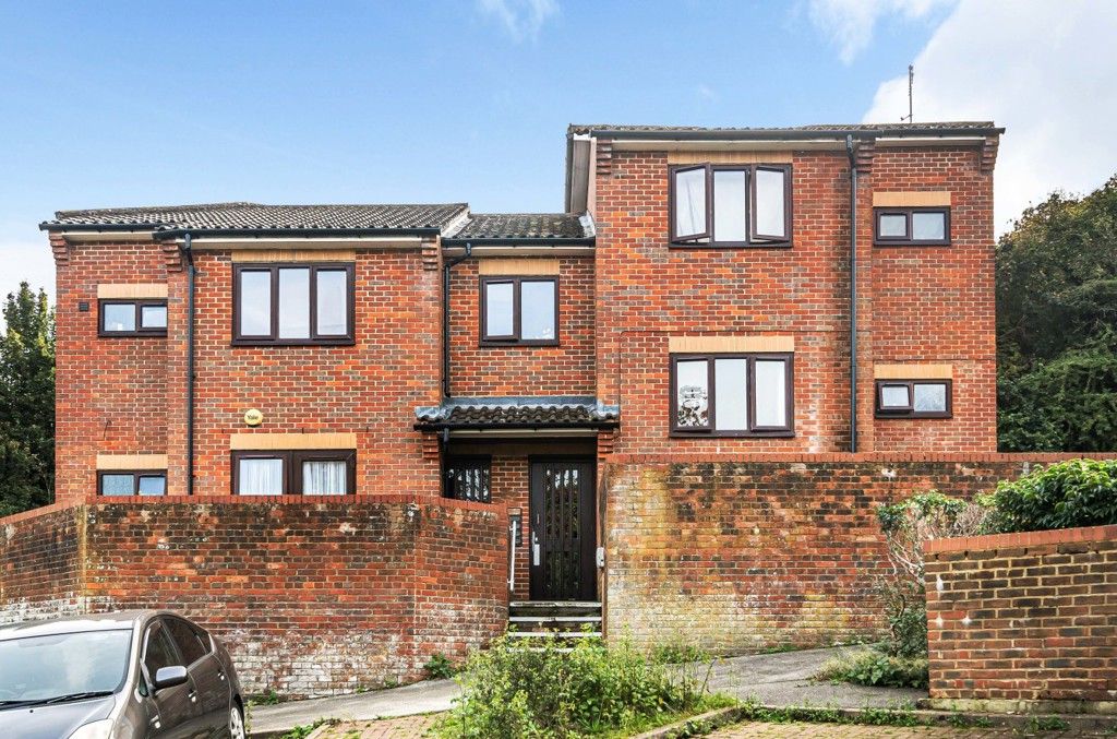 1 bed flat for sale in Chairborough Road, Cressex Business Park, High