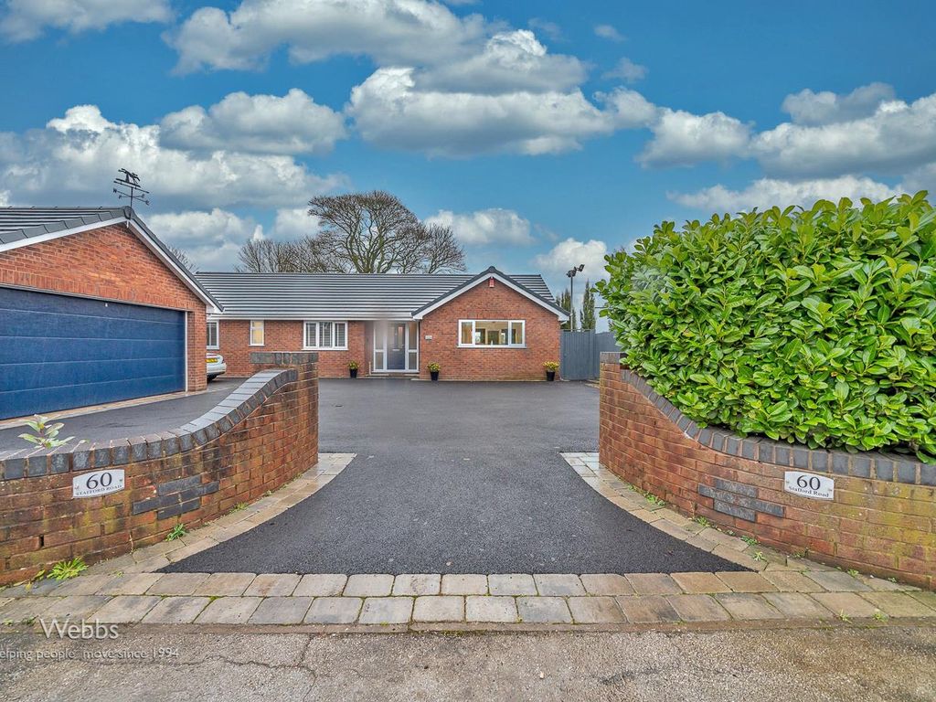 3 bed detached bungalow for sale in Stafford Road, Great Wyrley