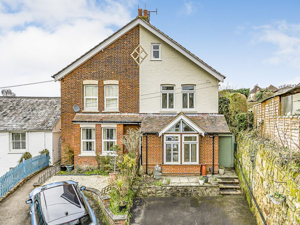 4 bed semidetached house for sale in Harmony Street, Rusthall