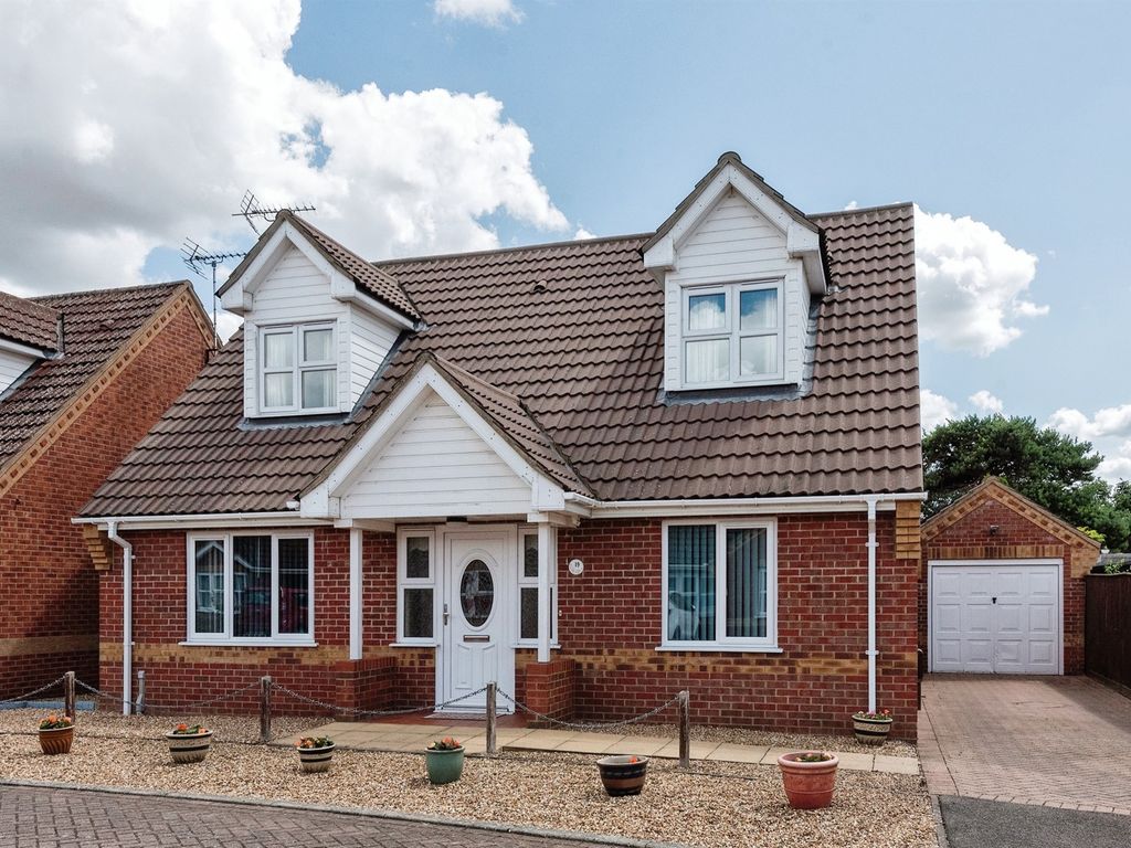 3 bed property for sale in Briscoe Way, Lakenheath, Brandon IP27 Zoopla