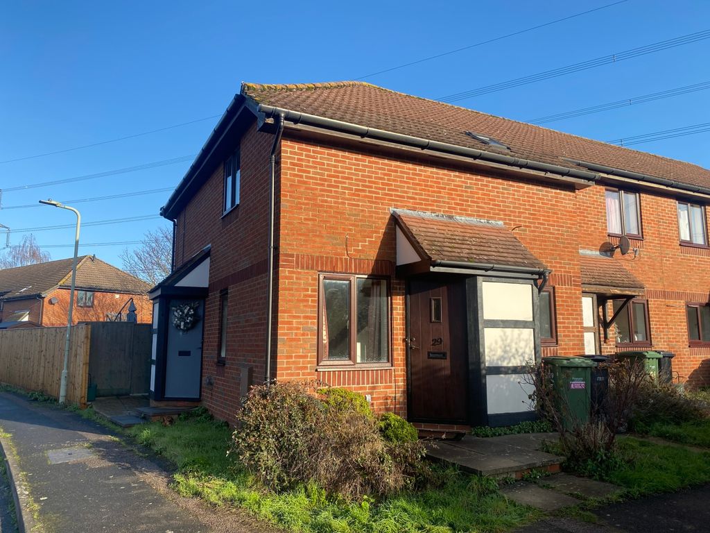 1 bed detached house to rent in Campion Hall Drive, Didcot, Oxfordshire