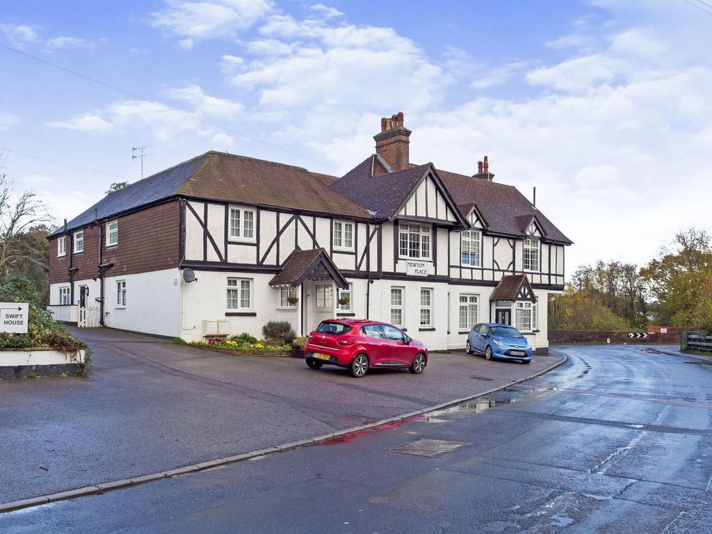 1 bed flat for sale in Walshes Road, Crowborough TN6 Zoopla