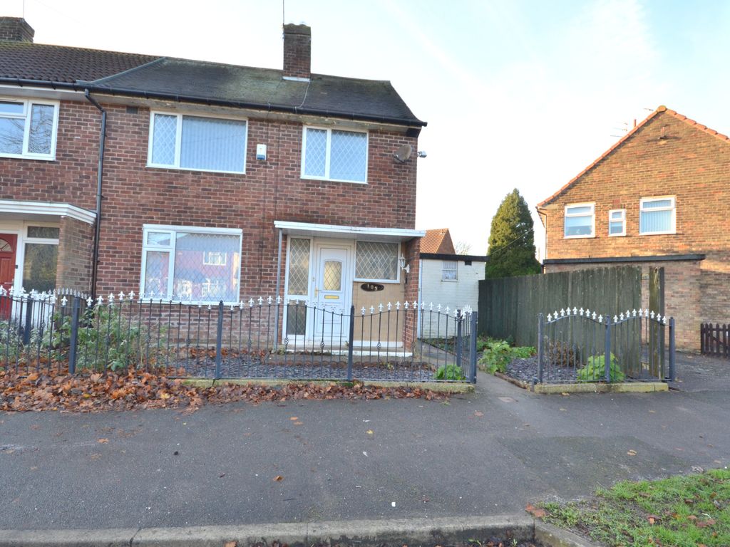3 bed terraced house to rent in Griffin Road, Hull HU9, £750 pcm Zoopla