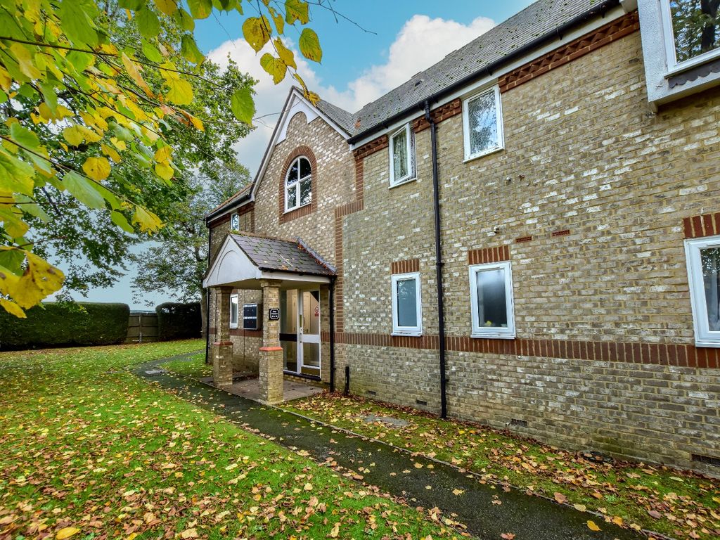 1 bed flat for sale in Norbury Avenue, Watford, Hertfordshire WD24 Zoopla