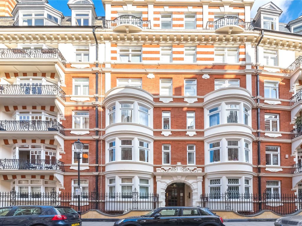 Basil Mansions, Basil Street, London SW3  