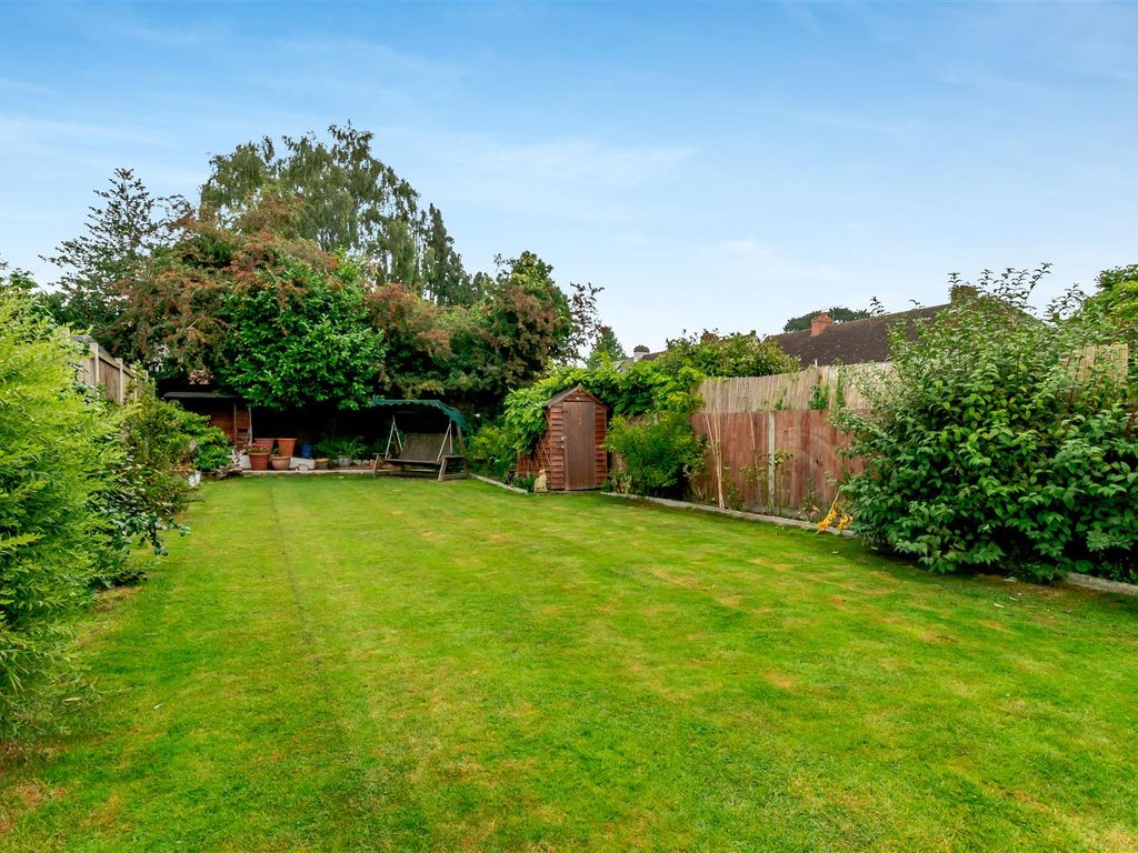 4 bed semidetached house for sale in Ashford Road, Bearsted, Maidstone
