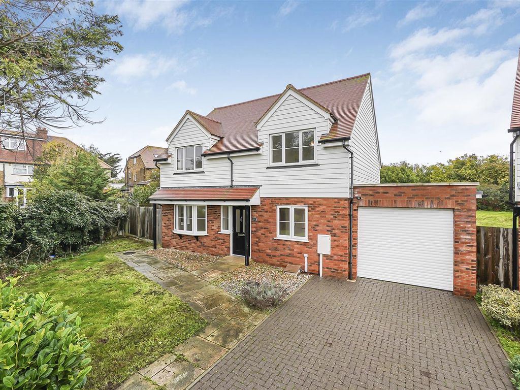 4 bed property for sale in Rosemary Gardens, Broadstairs CT10 Zoopla