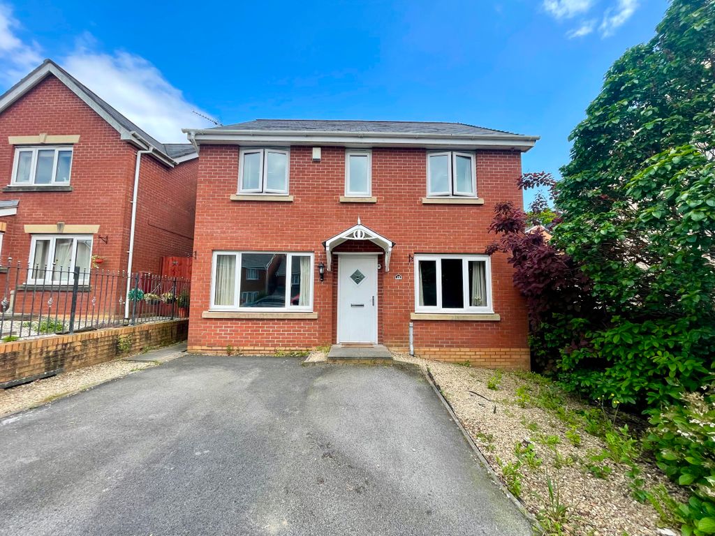 4 bed detached house for sale in Llwyn Teg, Fforestfach, Swansea SA5