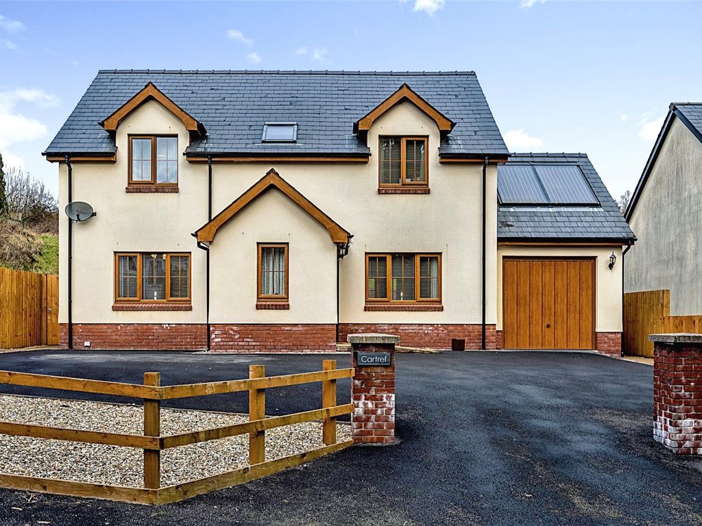 3 bed detached house for sale in Caerbryn Road, Penygroes