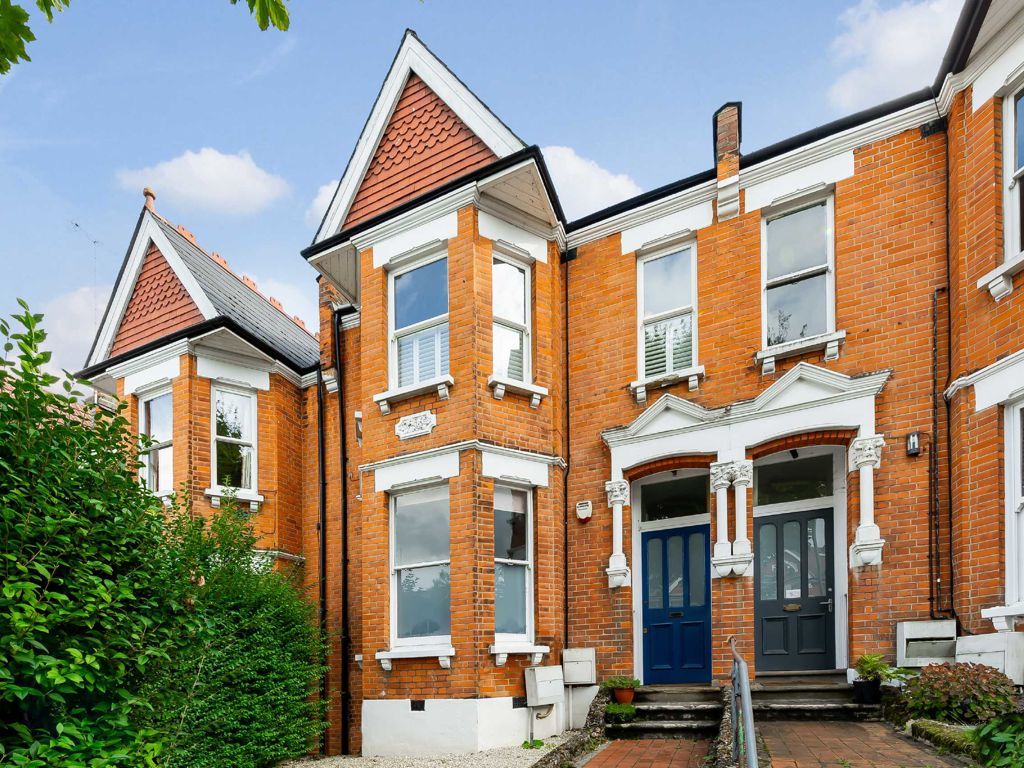 4 bed flat for sale in Sutton Road, London N10, £875,000 Zoopla