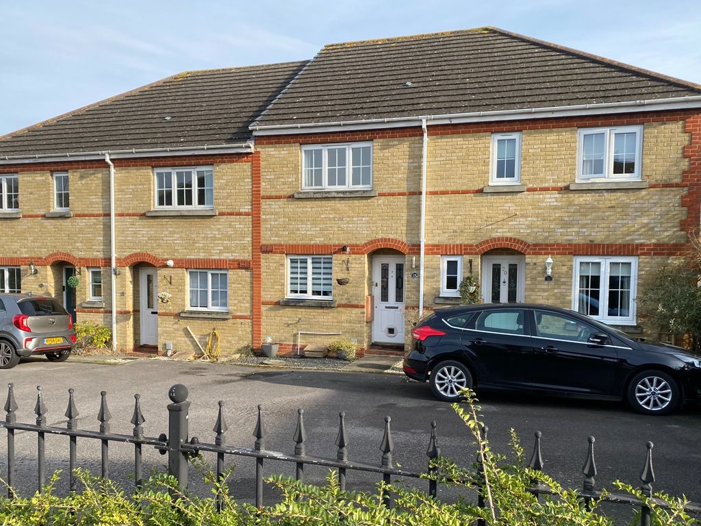 2 bed terraced house for sale in Mimosa Close, Titchfield, Fareham PO15