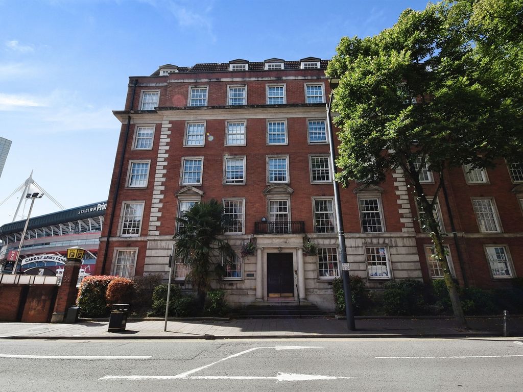 2 bed flat for sale in Westgate Street, Cardiff CF10 Zoopla