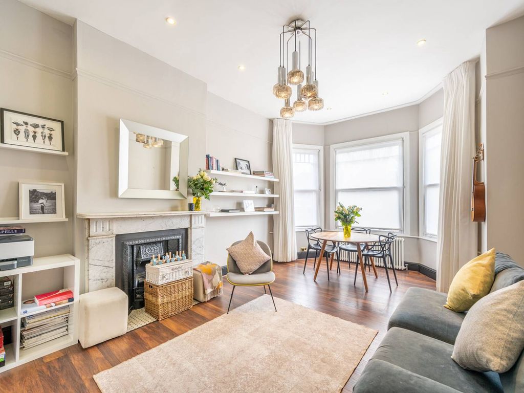 3 bed flat for sale in Anson Road, Mapesbury Estate, London NW2 Zoopla