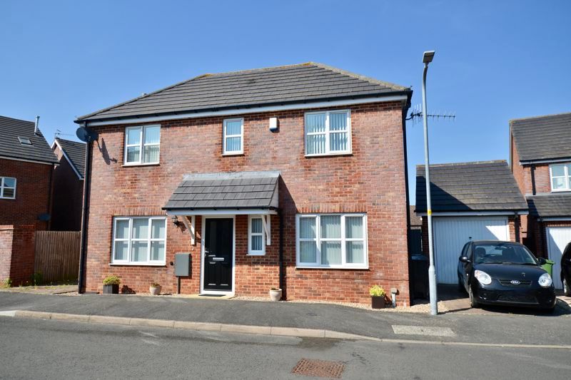 3 bed detached house for sale in Lunns Gardens, Evesham WR11 Zoopla