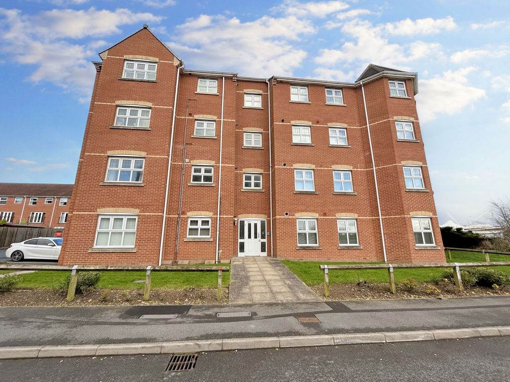 2 bed flat to rent in Grenaby Way, Murton, Seaham SR7, £650 pcm Zoopla