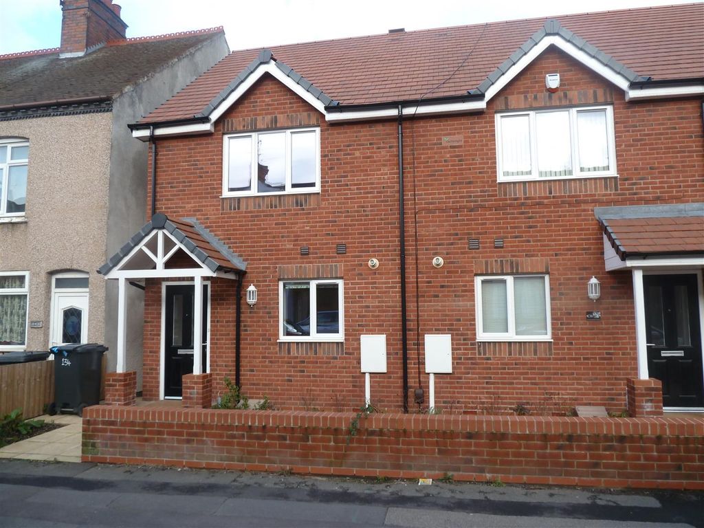 2 bed end terrace house to rent in Haunchwood Road, Nuneaton