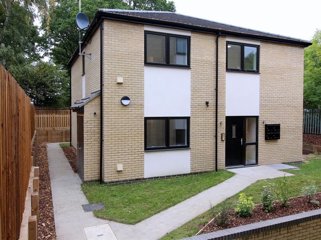 New home, 1 bed flat for sale in The Birches, Sandridge Park, St Albans