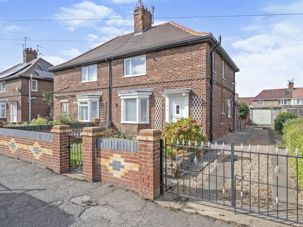 3 bed semidetached house for sale in Shaftesbury Avenue, Intake
