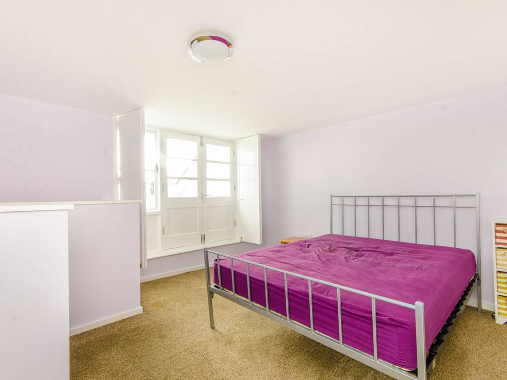 2 bed flat to rent in Bentley Road, De Beauvoir Town, London N1 Zoopla