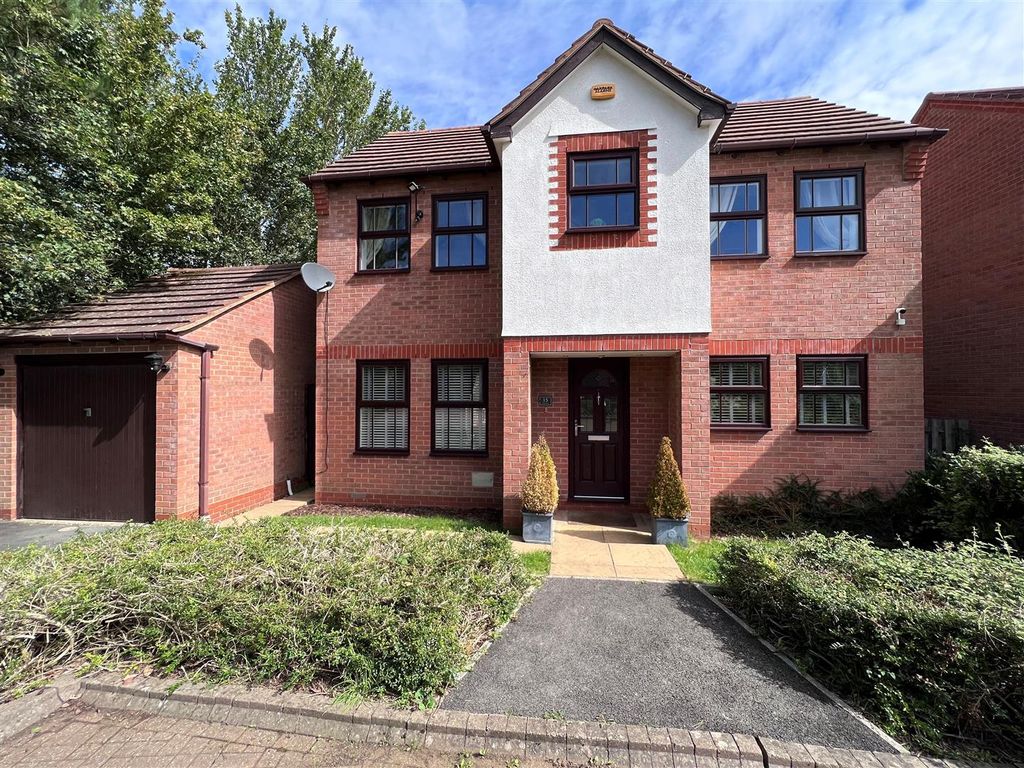 3 bed detached house for sale in Pyke Hayes, Two Mile Ash, Milton