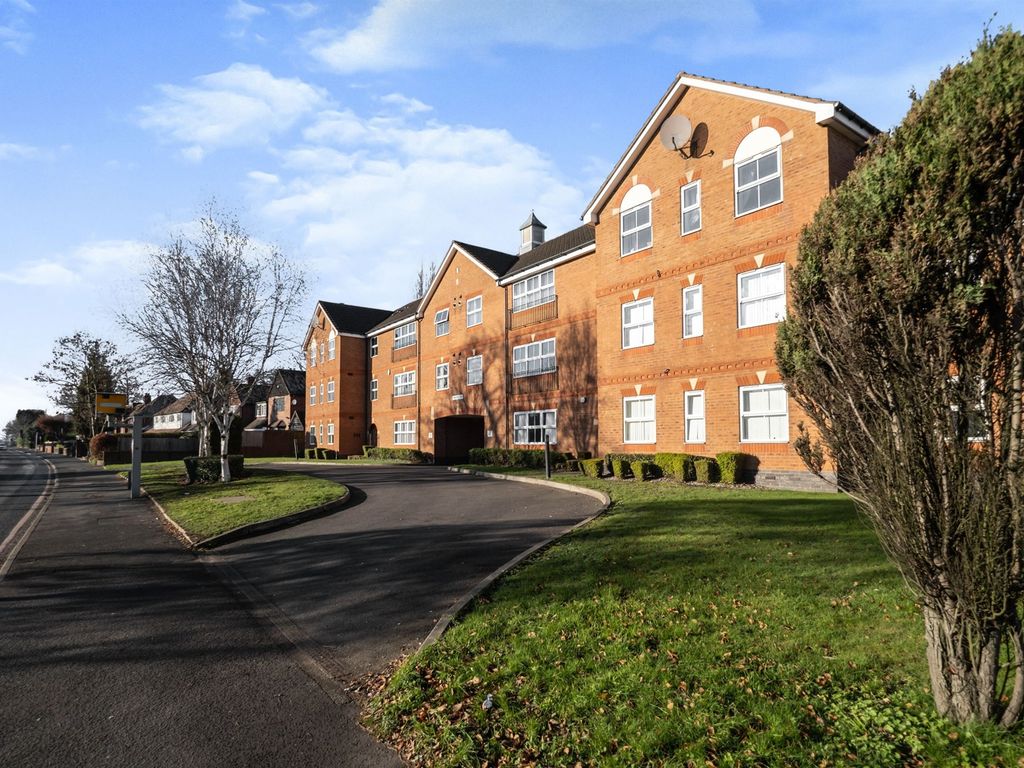 2 bed flat for sale in Newton Road, Great Barr, Birmingham B43 Zoopla