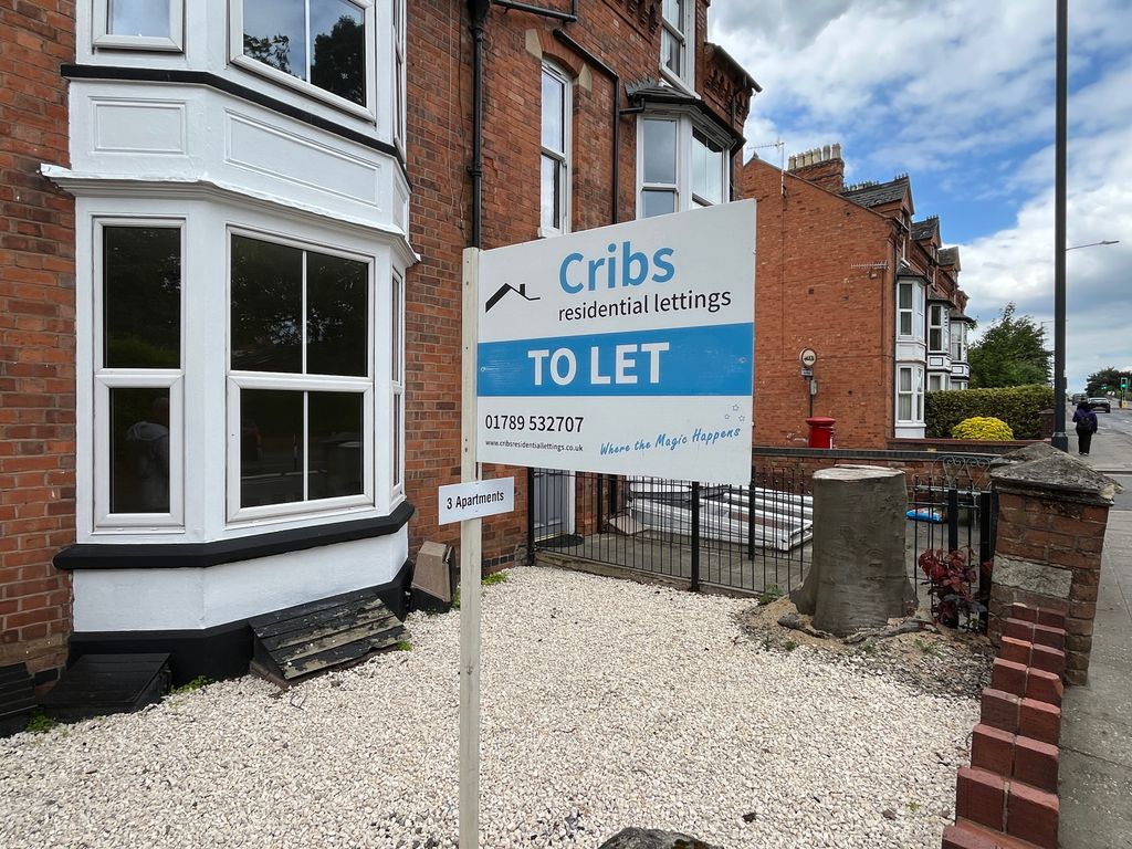 1 bed flat to rent in Alcester Road, StratfordUponAvon CV37, £675 pcm