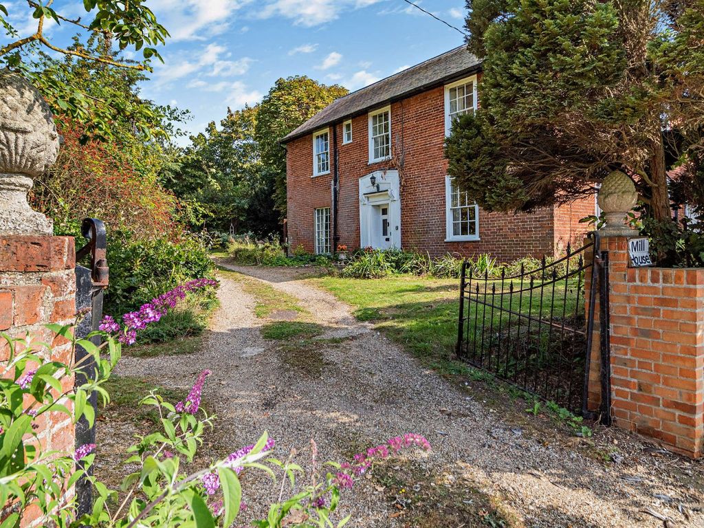 4 bed detached house for sale in Bergholt Road, Brantham, Manningtree