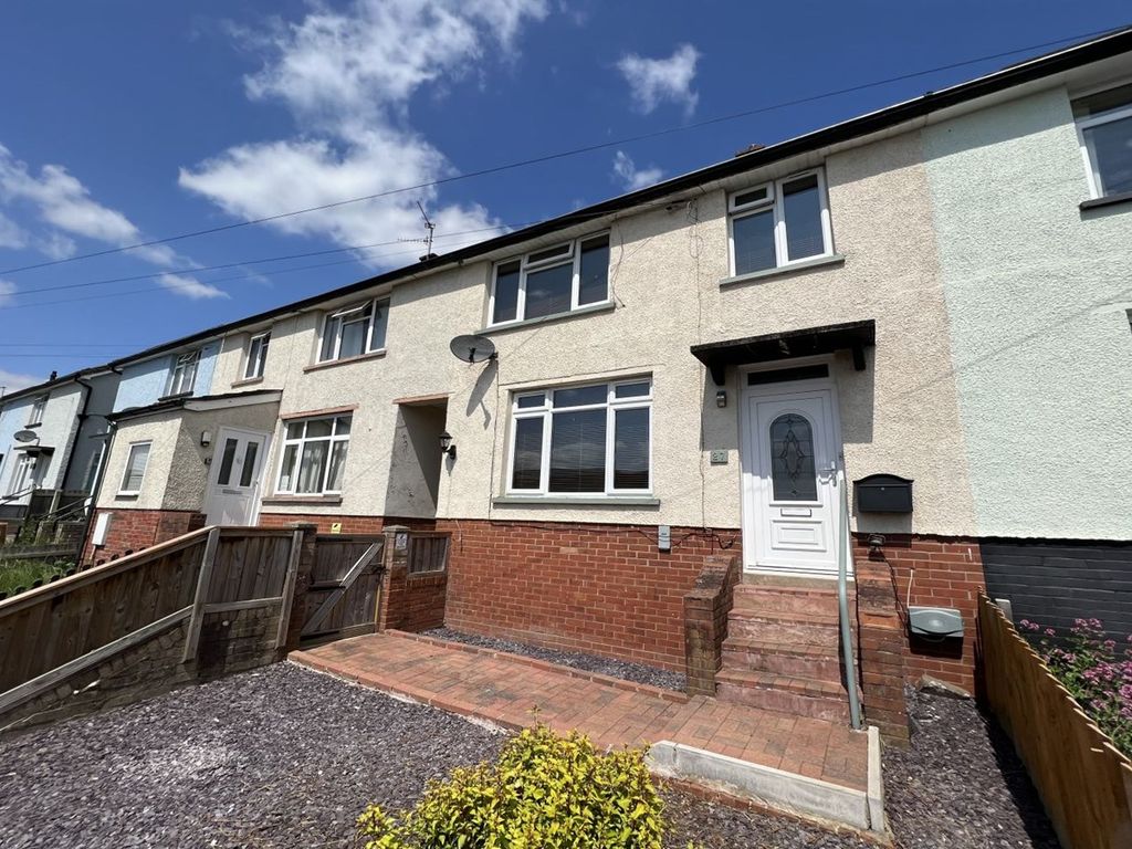 3 bed terraced house for sale in Underhill Crescent, Abergavenny NP7, £190,000 Zoopla