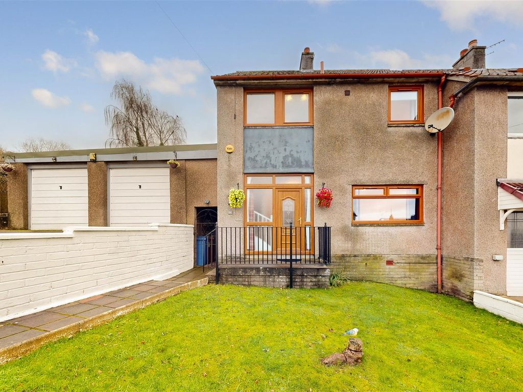 3 bed end terrace house for sale in Mugdrum Place, Newburgh, Cupar KY14