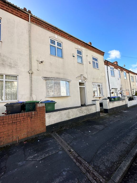 3 bed terraced house for sale in Legge Street, West Bromwich B70 Zoopla