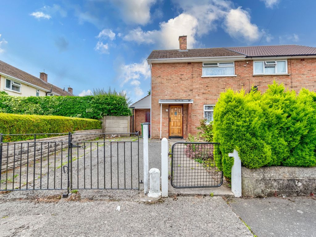 2 bed end terrace house for sale in Weston Road, Llanrumney, Cardiff
