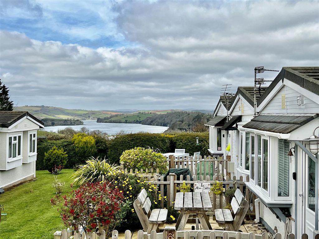 2 bed terraced bungalow for sale in Greenway Road, Galmpton, Brixham