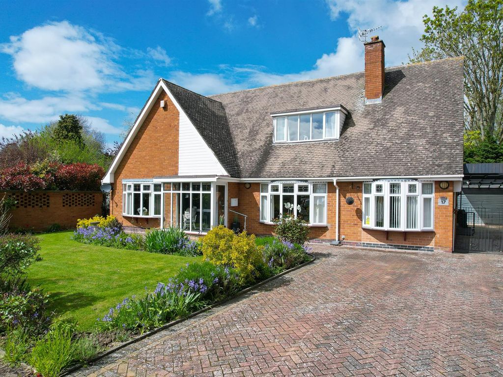 5 bed detached house for sale in Simon De Montfort Drive, Evesham WR11