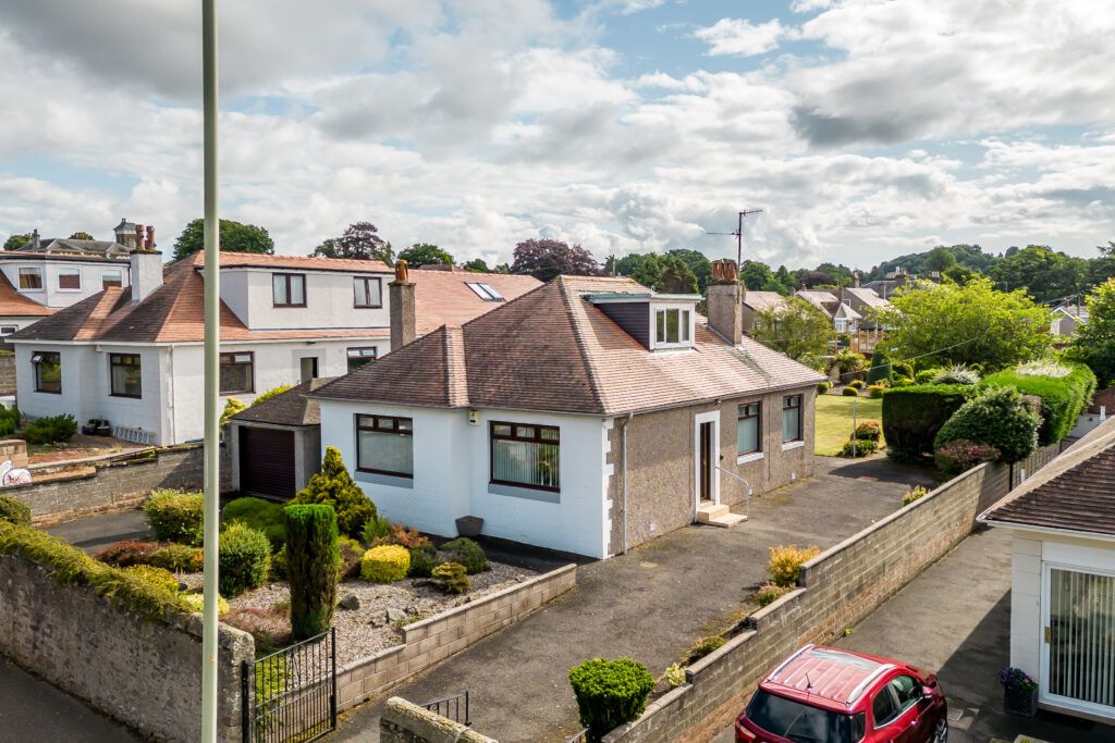 3 bed detached bungalow for sale in Victoria Road, Broughty Ferry