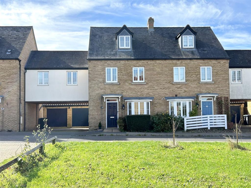 4 bed town house for sale in Alexander Chase, Ely CB6, £395,000 Zoopla