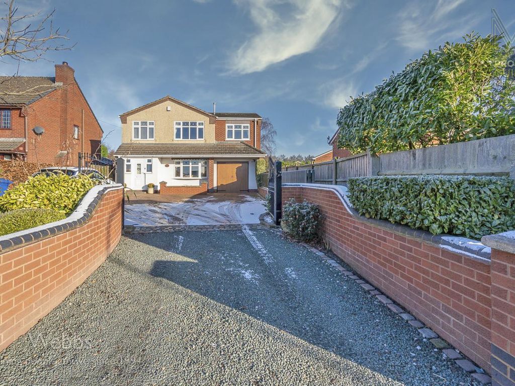 5 bed detached house for sale in Bradbury Lane, Hednesford, Cannock