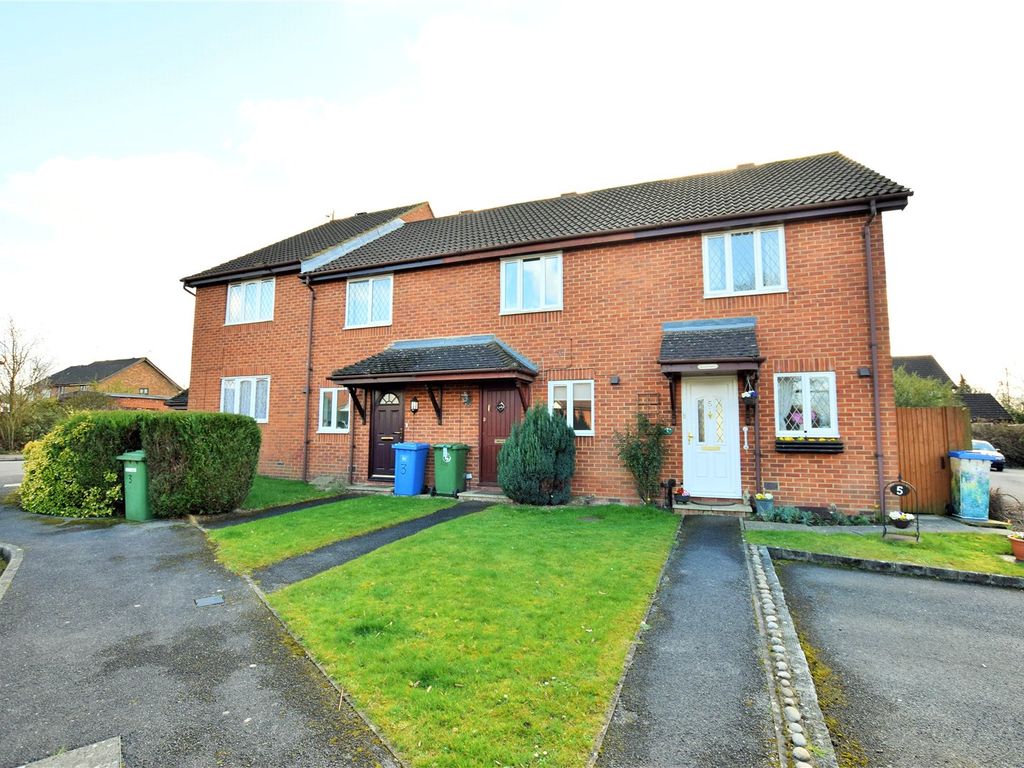 2 bed terraced house to rent in Staffordshire Croft, Warfield, Berkshire RG42, £1,500 pcm Zoopla