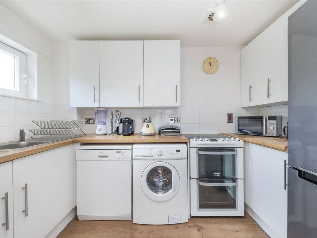 Oxford Court, Elmfield Way, Little Venice, London W9  