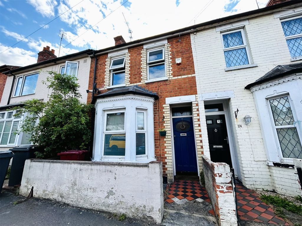 3 bed terraced house for sale in Kensington Road, Reading, Berkshire