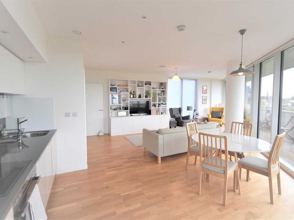 Edmunds House, Colonial Drive, Chiswick W4