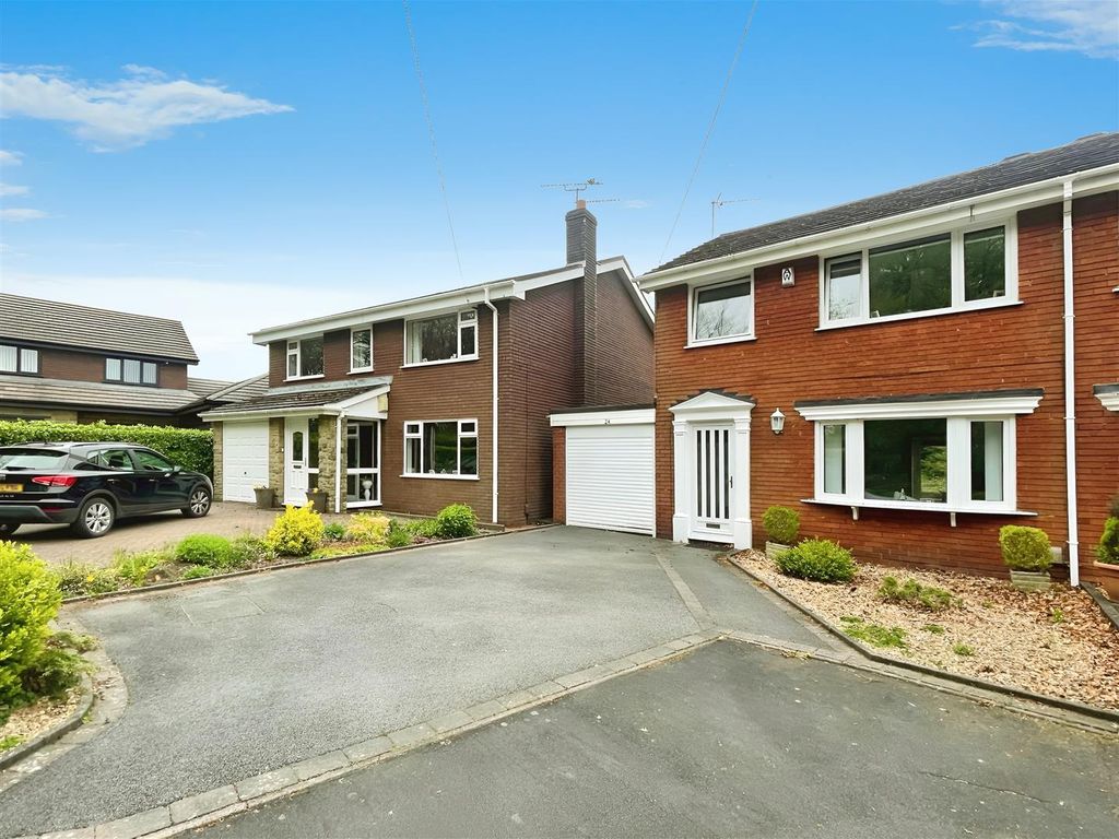 3 bed semidetached house for sale in Kaydor Close, Werrington, Stoke