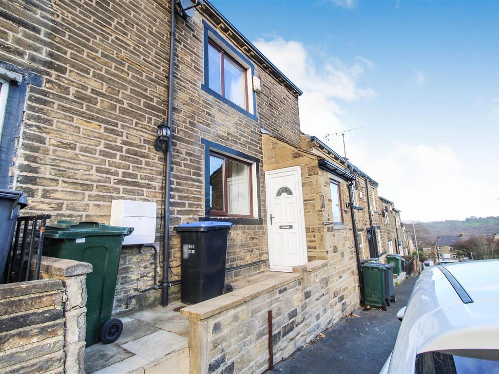 2 bed terraced house to rent in 55 Chapel Street, Eccleshill, Bradford