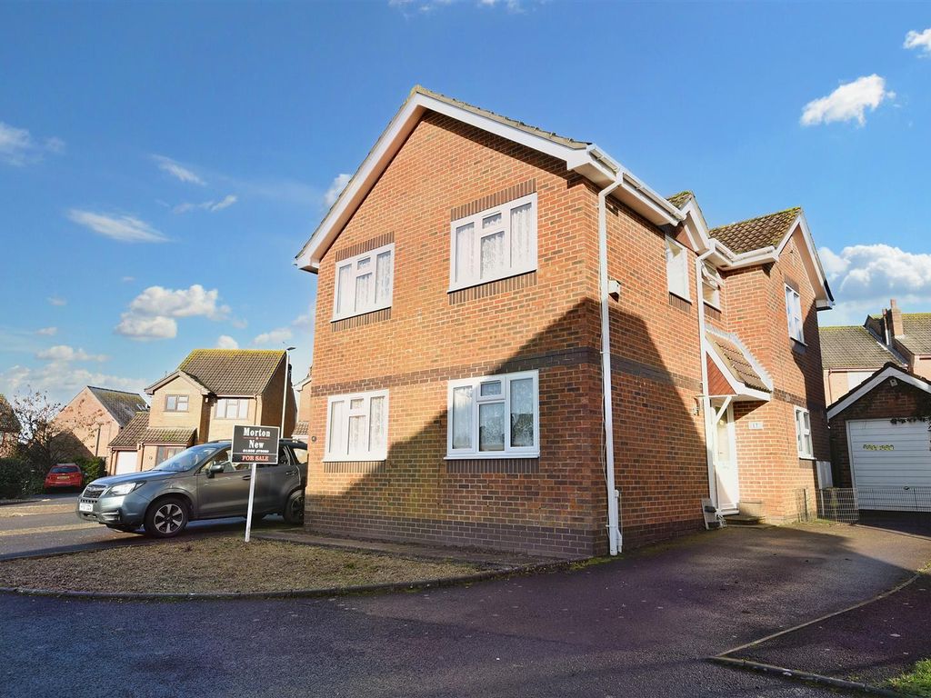 4 bed detached house for sale in Elm Close, Sturminster Newton DT10, £