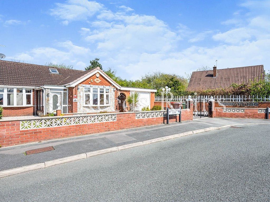 2 bed bungalow for sale in Crawford Close, Clock Face, St. Helens