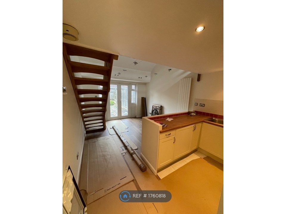 1 bed to rent in Lymington Gardens, Bedford MK41 Zoopla