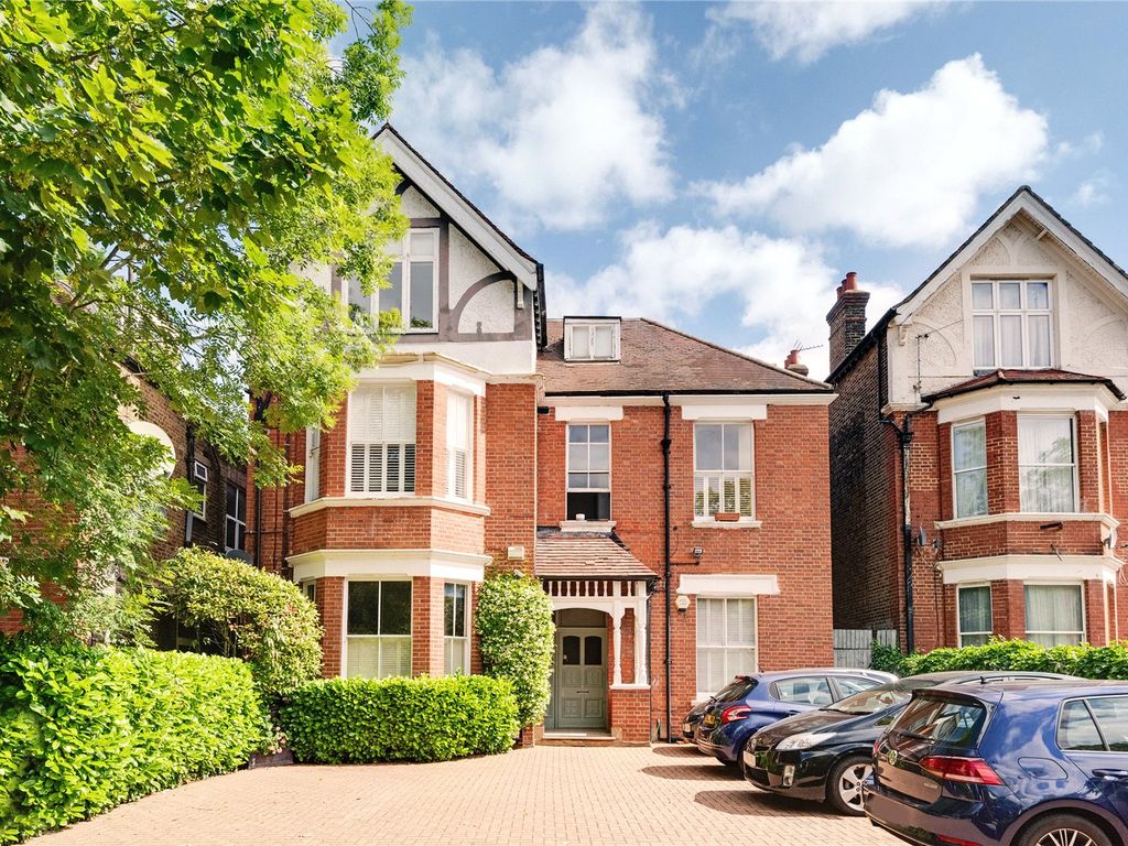 3 bed flat for sale in Willesden Lane, London NW2, £550,000 Zoopla