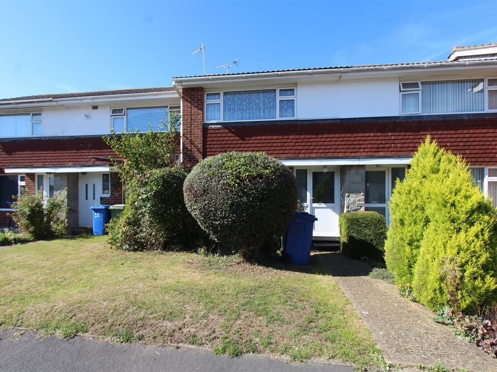 2 bed terraced house for sale in Wellington Road, Sittingbourne ME10, £