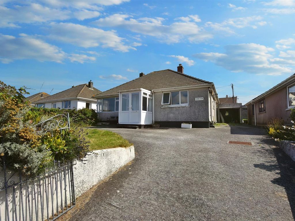 3 bed detached bungalow for sale in Illogan Downs, Redruth TR15, £